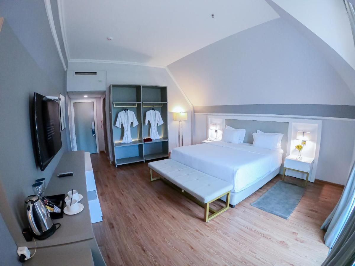 Bisinii Boutique Hotel Ciudad del Este Dış mekan fotoğraf